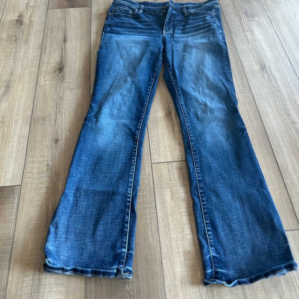 Buckle Women's Boot Cut Jeans in Deep Blue
